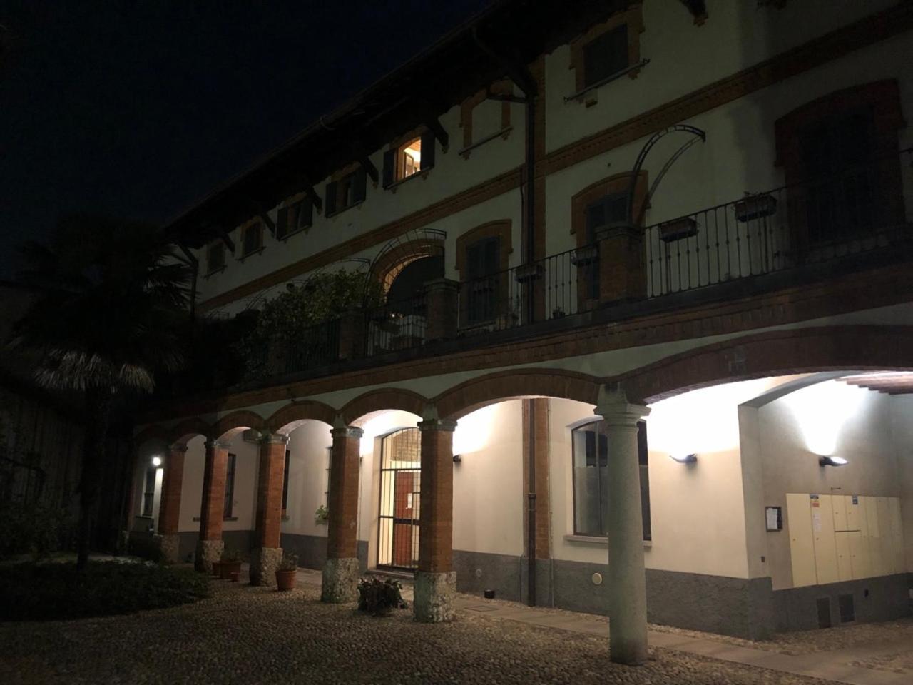 Sage House - Carozzi Apartments Milan Bagian luar foto